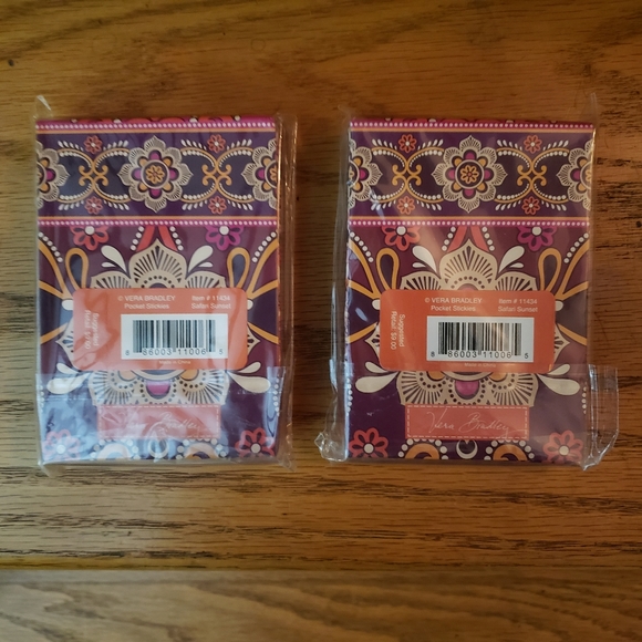 VERA BRADLEY SAFARI SUNSET STICKIES + FLAGS & LOOP KEYCHAIN - Picture 3 of 4